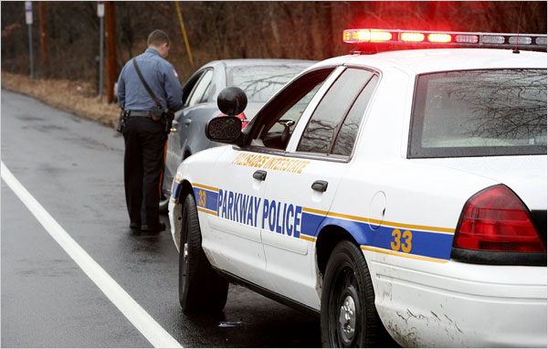 reasons to become a cop