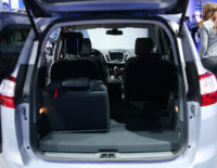Ford Launches Competitor to Mazda5 in C-MAX