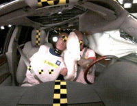 GM Introduces Middle-of-the-Car Airbag